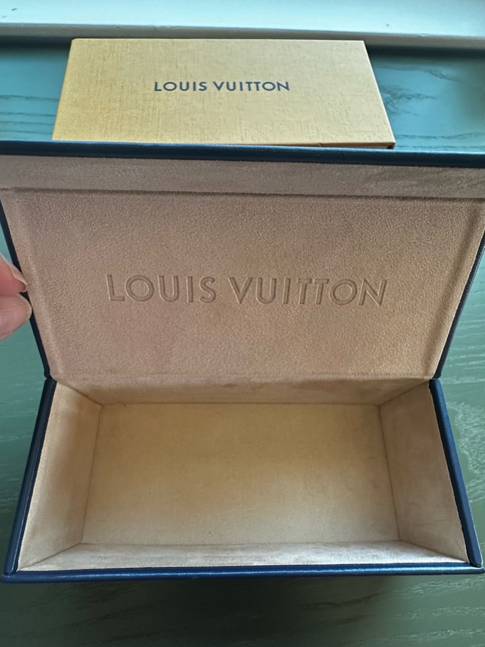 Louis Vuitton Box and Case for eye glasses/Sunglasses Unisex Case - Picture 2 of 11